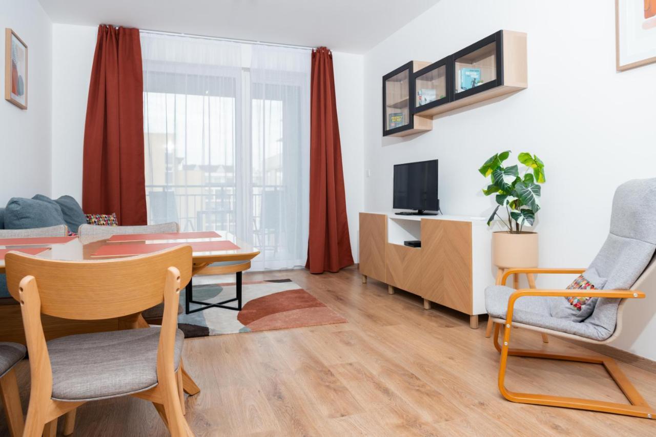 Westside Apartments By Urbanrent Budapest Exterior photo